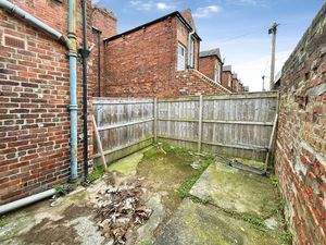 Photo 9- click for photo gallery